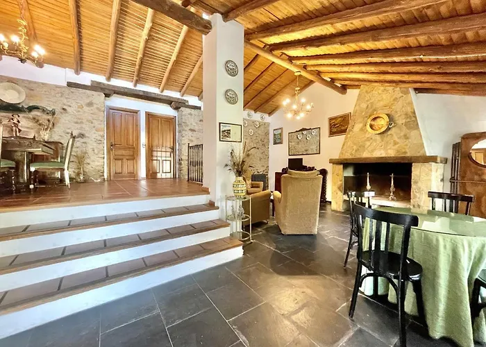 La Albergueria Complejo Rural *